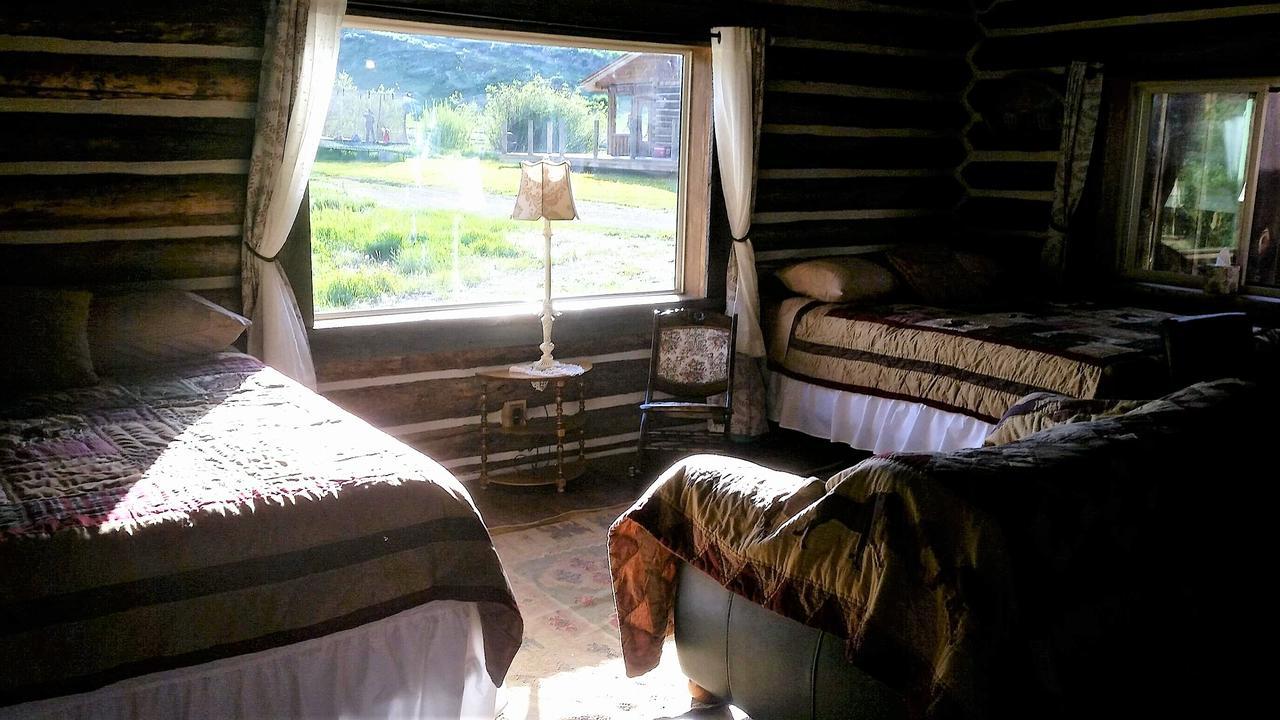 Creek Cabin ガーディナー エクステリア 写真