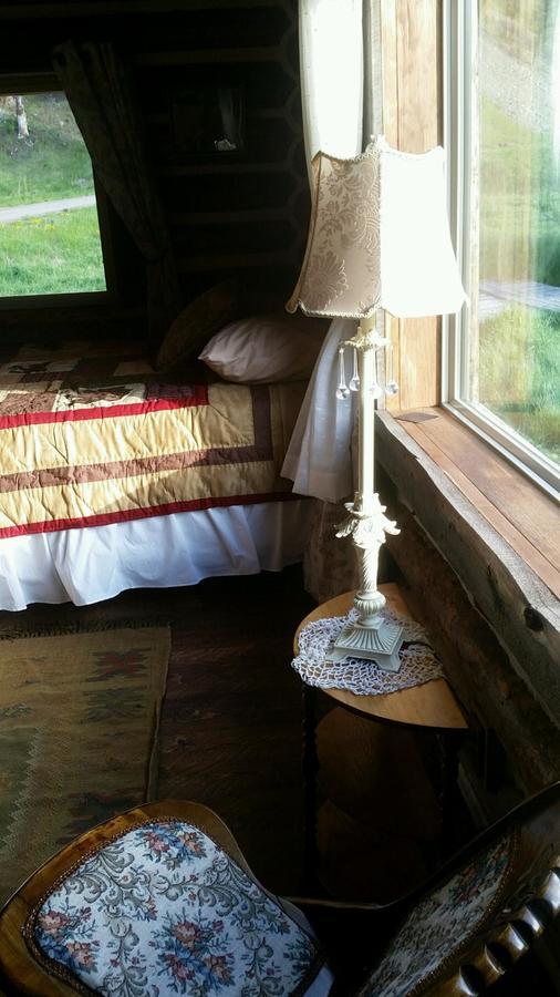 Creek Cabin ガーディナー エクステリア 写真